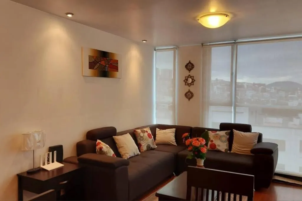Excelente Apartamento, 2 Hab. Con Vista Unica Uio Quito Apartamento